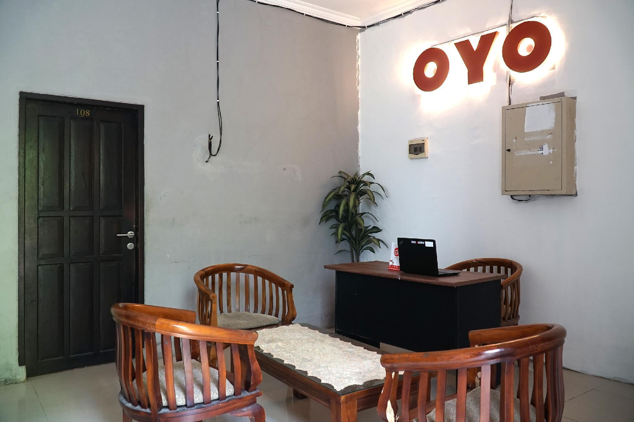 Oyo Flagship 1034 Pondok Mulia Guest House Syariah Баликпапан Экстерьер фото